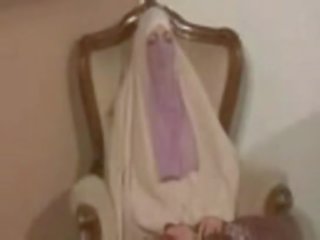 Vidéo. .hard fcking avec incroyable hijab mme - x264